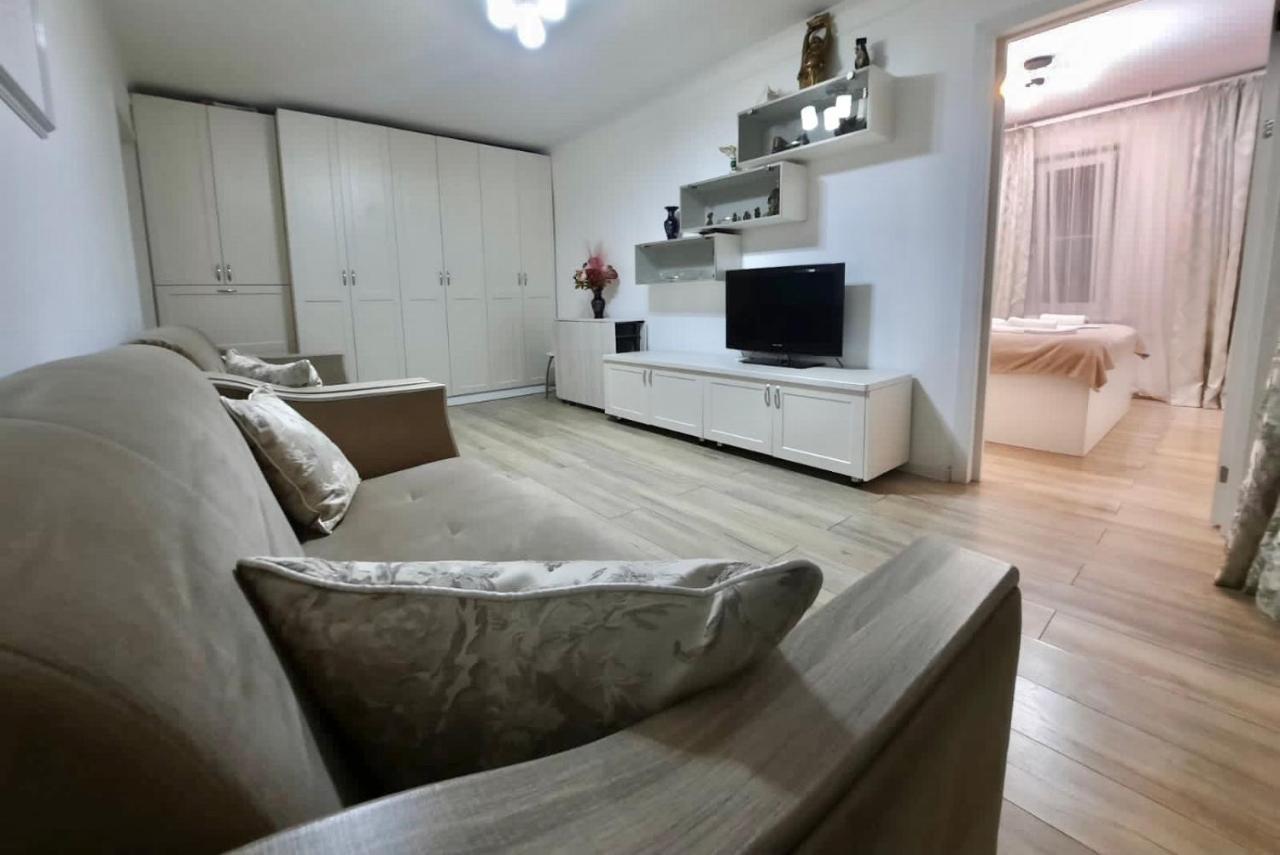 Квартира На Тулебаева Almaty Extérieur photo